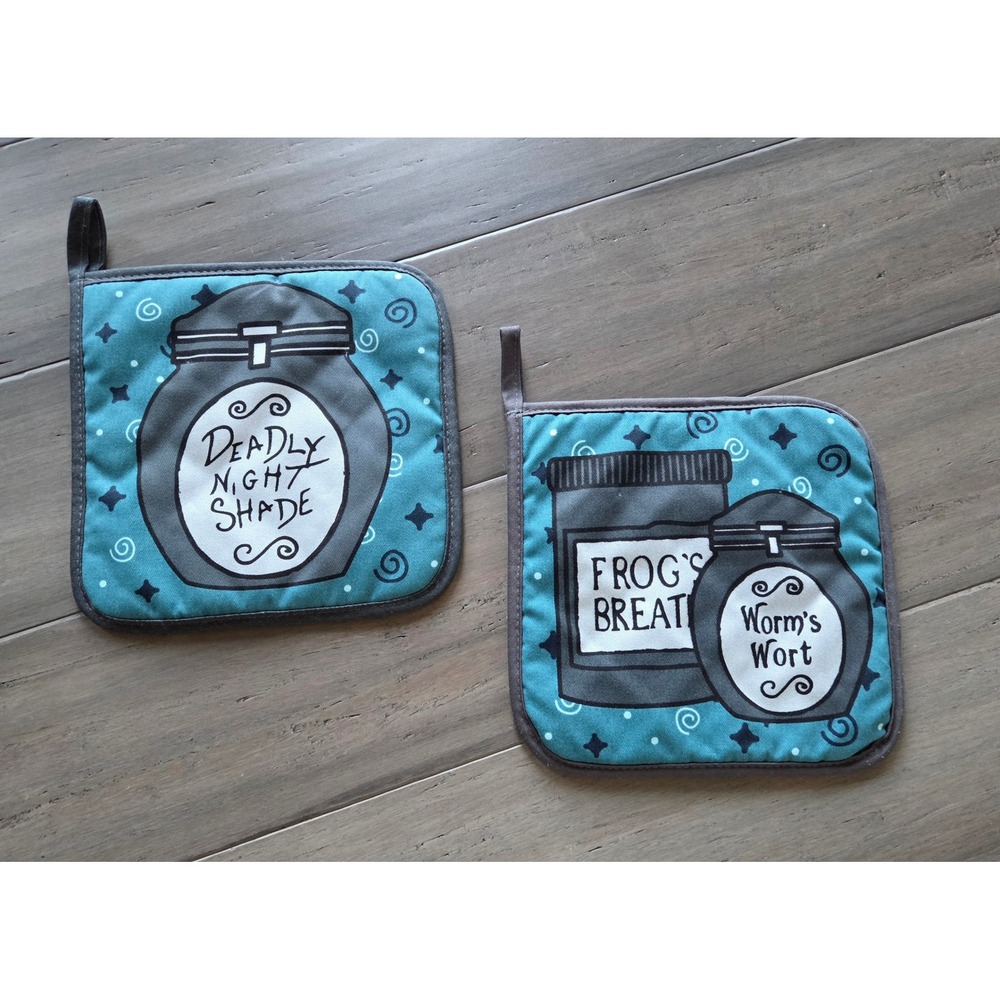 Disney Nightmare Before Christmas Pot Holder Set Teal Sally Worms Wort 2pk
